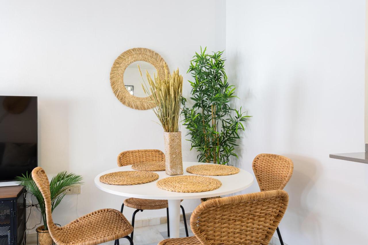 Holidays2Malaga Olletas 2 Bedrooms & 2 Bathrooms With Patio Málaga Exterior foto